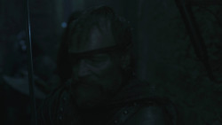extant_GameOfThrones_8x01-Winterfell_5080