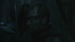extant_GameOfThrones_8x01-Winterfell_5081
