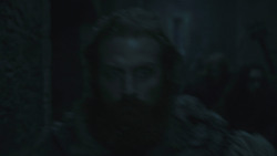 extant_GameOfThrones_8x01-Winterfell_5092