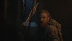 extant_GameOfThrones_8x01-Winterfell_5132