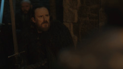 extant_GameOfThrones_8x01-Winterfell_5144