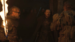 extant_GameOfThrones_8x01-Winterfell_5149