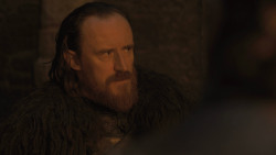 extant_GameOfThrones_8x01-Winterfell_5162