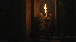 extant_GameOfThrones_8x01-Winterfell_5165