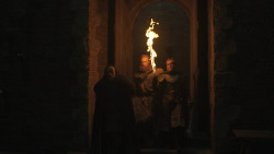 extant_GameOfThrones_8x01-Winterfell_5167
