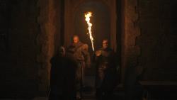 extant_GameOfThrones_8x01-Winterfell_5169