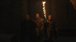 extant_GameOfThrones_8x01-Winterfell_5176