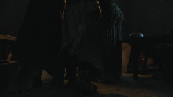 extant_GameOfThrones_8x01-Winterfell_5191