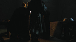 extant_GameOfThrones_8x01-Winterfell_5194