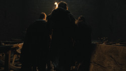 extant_GameOfThrones_8x01-Winterfell_5198