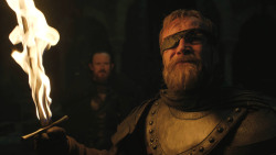 extant_GameOfThrones_8x01-Winterfell_5224