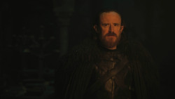 extant_GameOfThrones_8x01-Winterfell_5239