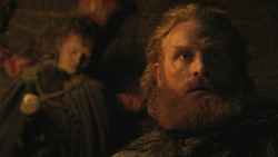 extant_GameOfThrones_8x01-Winterfell_5243