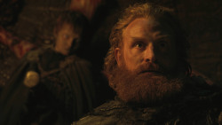 extant_GameOfThrones_8x01-Winterfell_5250