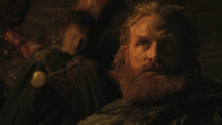 extant_GameOfThrones_8x01-Winterfell_5254