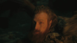 extant_GameOfThrones_8x01-Winterfell_5258