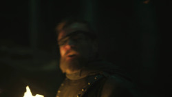 extant_GameOfThrones_8x01-Winterfell_5266