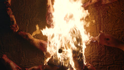 extant_GameOfThrones_8x01-Winterfell_5271