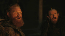 extant_GameOfThrones_8x01-Winterfell_5273