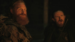 extant_GameOfThrones_8x01-Winterfell_5274
