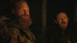 extant_GameOfThrones_8x01-Winterfell_5275