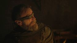 extant_GameOfThrones_8x01-Winterfell_5291