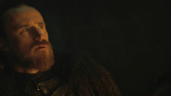 extant_GameOfThrones_8x01-Winterfell_5298