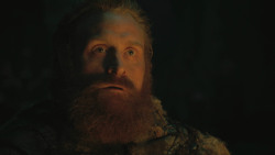 extant_GameOfThrones_8x01-Winterfell_5313