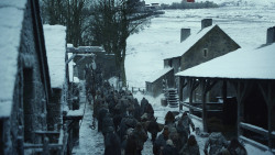 extant_GameOfThrones_8x01-Winterfell_5332
