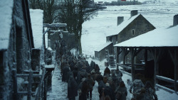 extant_GameOfThrones_8x01-Winterfell_5333