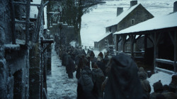 extant_GameOfThrones_8x01-Winterfell_5337
