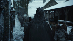 extant_GameOfThrones_8x01-Winterfell_5341