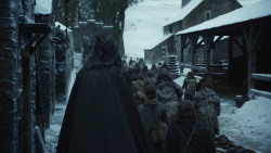 extant_GameOfThrones_8x01-Winterfell_5348