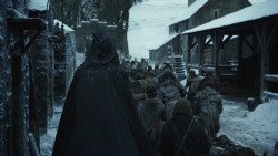 extant_GameOfThrones_8x01-Winterfell_5349