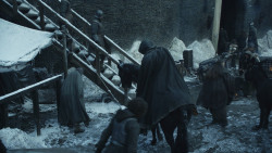 extant_GameOfThrones_8x01-Winterfell_5374