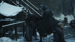 extant_GameOfThrones_8x01-Winterfell_5378