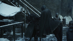 extant_GameOfThrones_8x01-Winterfell_5379