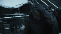 extant_GameOfThrones_8x01-Winterfell_5393