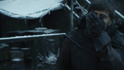 extant_GameOfThrones_8x01-Winterfell_5394