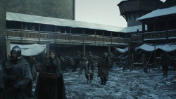 extant_GameOfThrones_8x01-Winterfell_5412