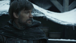 extant_GameOfThrones_8x01-Winterfell_5415