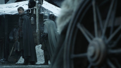 extant_GameOfThrones_8x01-Winterfell_5424