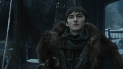 extant_GameOfThrones_8x01-Winterfell_5452