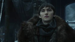 extant_GameOfThrones_8x01-Winterfell_5455