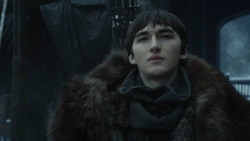 extant_GameOfThrones_8x01-Winterfell_5457