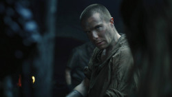 extant_GameOfThrones_8x02-AKnightOfTheSevenKingdoms_0757