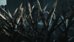 extant_GameOfThrones_8x02-AKnightOfTheSevenKingdoms_2700
