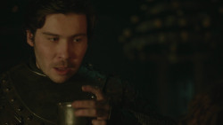 extant_GameOfThrones_8x02-AKnightOfTheSevenKingdoms_3754