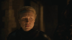 extant_GameOfThrones_8x02-AKnightOfTheSevenKingdoms_3801