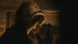 extant_GameOfThrones_8x02-AKnightOfTheSevenKingdoms_3972